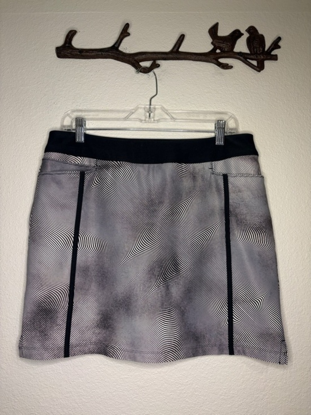 NWOT Adidas athletic pull on skirt skort athleisure casual optical swirl print M